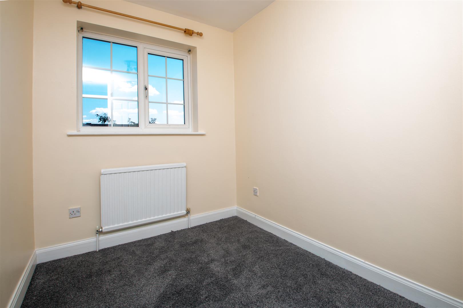 Vyne Crescent, Great Holm, Milton Keynes